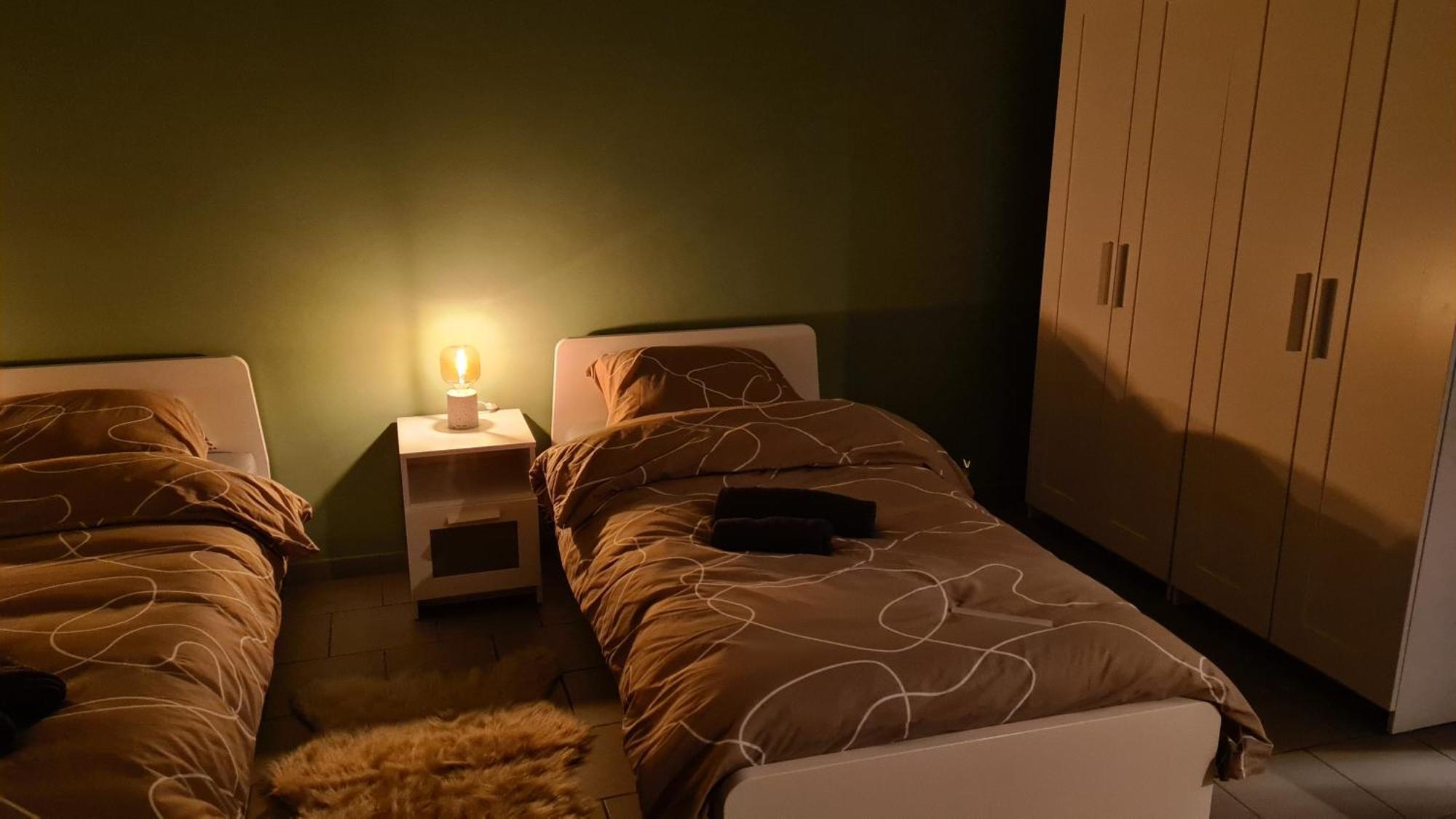 Spacieux 130 M2 Charleroi