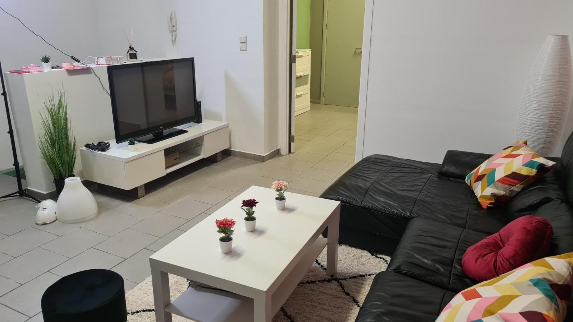 Spacieux 130 M2 Charleroi